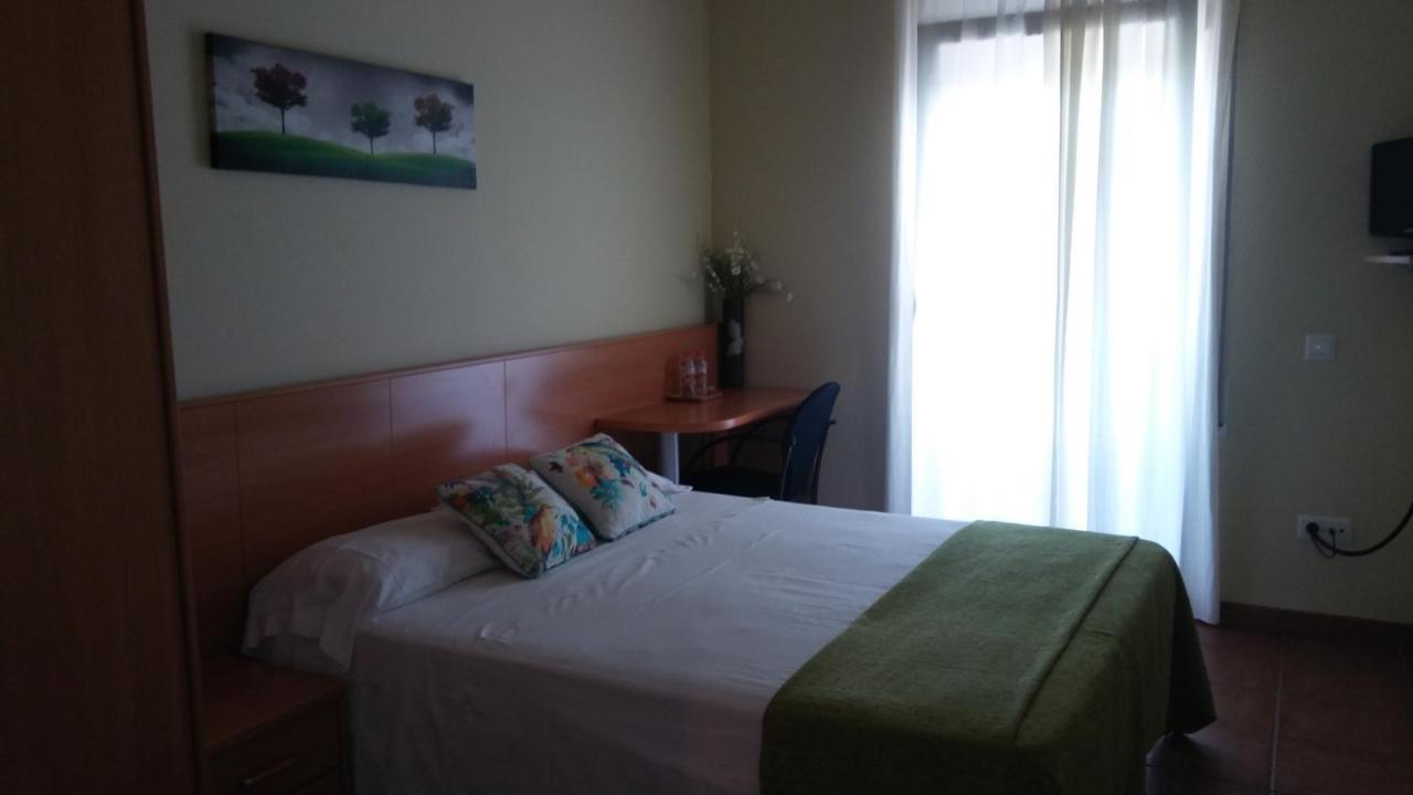 Hostal Sant Roc Botarell Exterior photo
